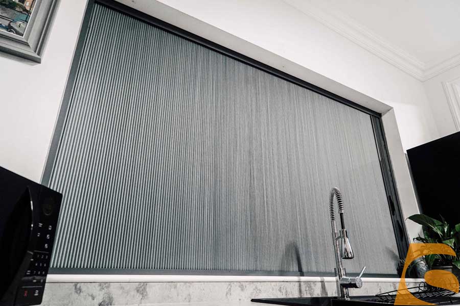 Blind Screen blind with single side operation